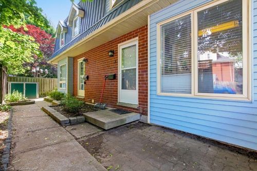 2-561 Princess Ave, London, ON, N6B2C1 | Card Image