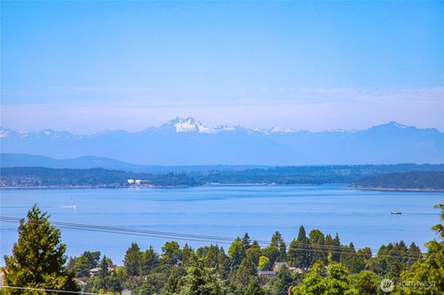 a-6710 36th Ave Sw, Seattle, WA, 98126-3014 | Card Image