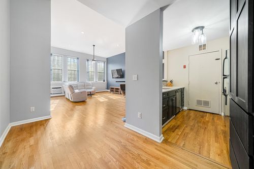 apt-11-215 Washington St, Tappan, NY, 10983-2521 | Card Image