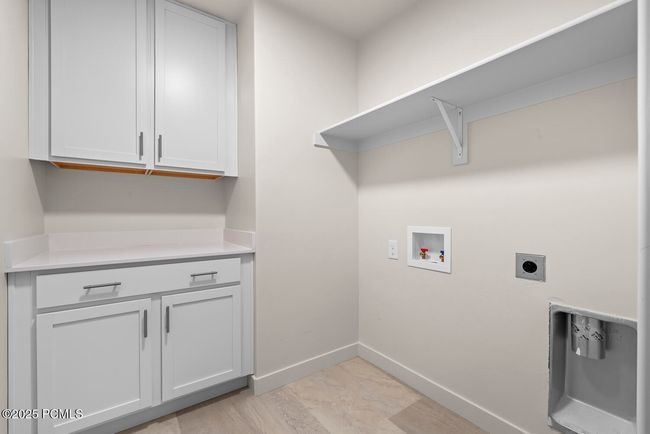 1804 N 180 E, Condo with 2 bedrooms, 3 bathrooms and null parking in Heber City UT | Image 11