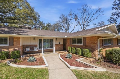 4609 Hildring Drive E, Fort Worth, TX, 76109 | Card Image