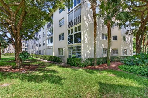 a1-1606 Abaco Dr, Coconut Creek, FL, 33066-1447 | Card Image