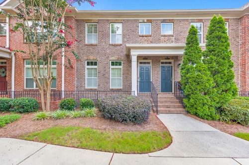 10674 Weir Way, Alpharetta, GA, 30022-8156 | Card Image