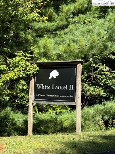 676 White Laurel Lane, House other with 3 bedrooms, 2 bathrooms and null parking in Boone NC | Image 3