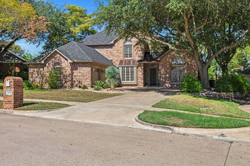 2304 Fairway Cir, Heath, TX, 75032-1916 | Card Image