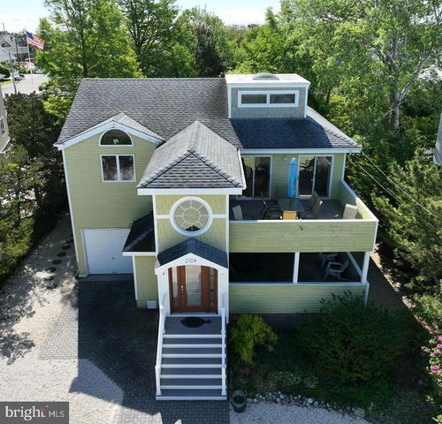 2104 Bayview Ave, BARNEGAT LIGHT, NJ, 08006-1556 | Card Image