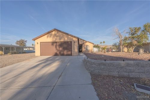 595 Holly Street, Bullhead City, AZ, 86442 | Card Image