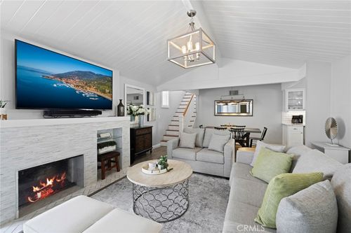 412 Colton St, Newport Beach, CA, 92663 | Card Image