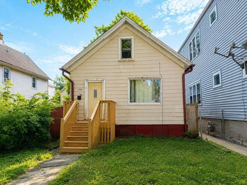 1111 S 20th Street, Milwaukee, WI, 53204 | Card Image