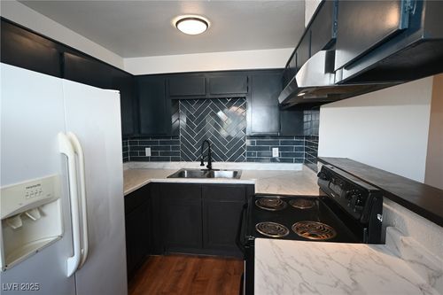 apt-4-1512 Cobb Ln, Las Vegas, NV, 89101-1336 | Card Image