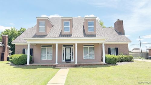 1571 Meriwether Cir, MONTGOMERY, AL, 36117-3424 | Card Image