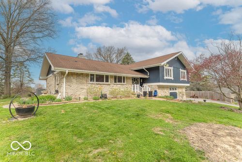 12166 N Bray Rd, Mooresville, IN, 46158-6984 | Card Image