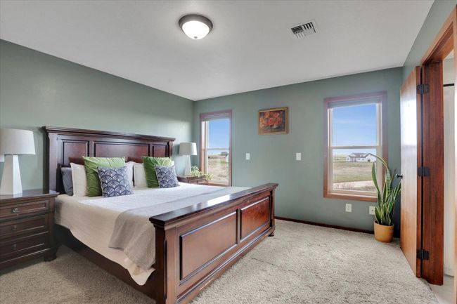 28222 Wild Rose Ln N, House other with 5 bedrooms, 3 bathrooms and null parking in Davenport WA | Image 15