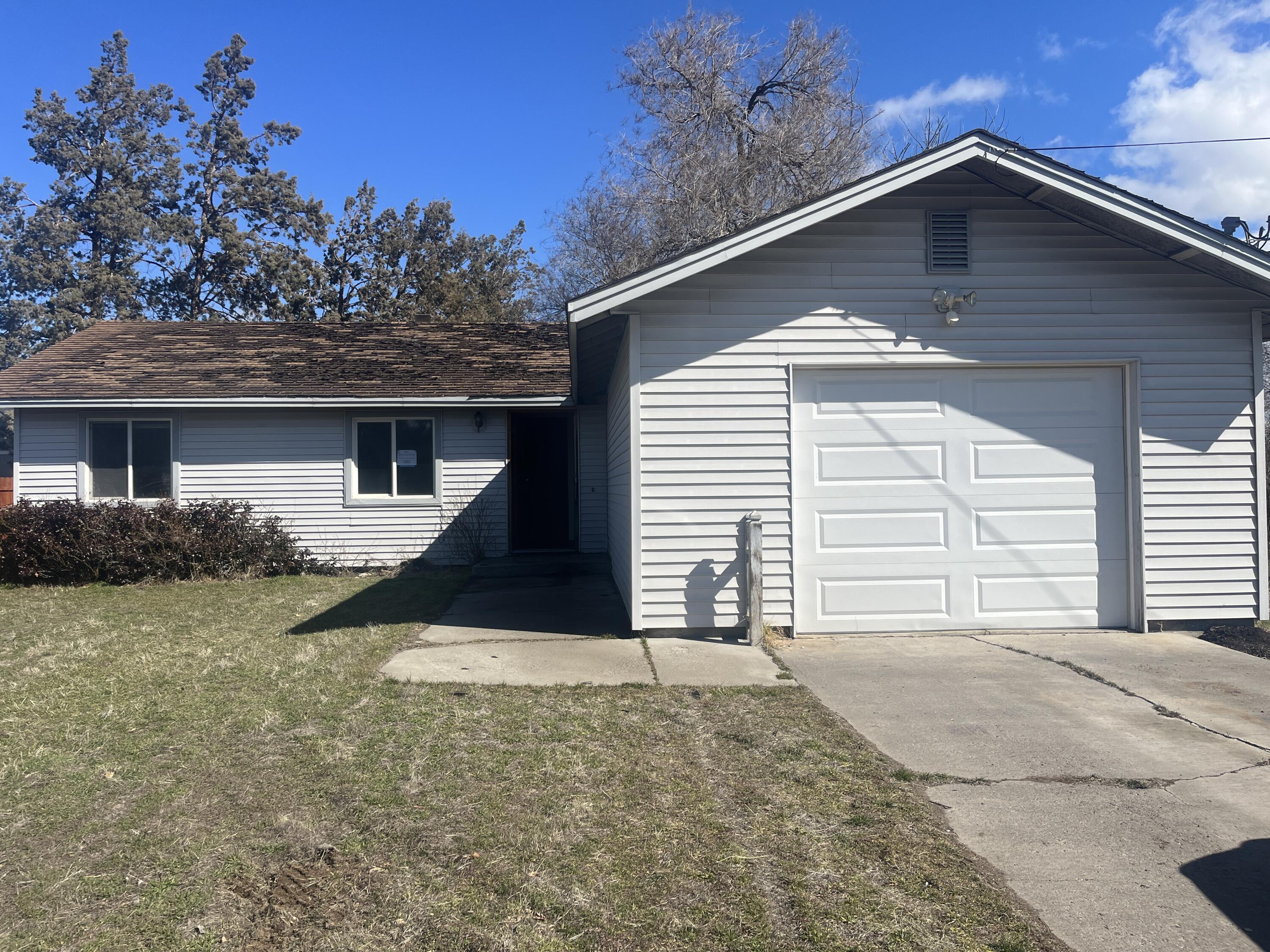 31st St, Redmond, OR 97756