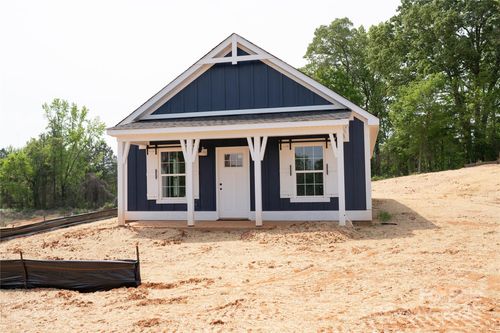 1432 Blackbird Dr, Clover, SC, 29710-8407 | Card Image