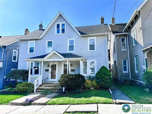 521 Kurtz St, CATASAUQUA, PA, 18032-1740 | Card Image
