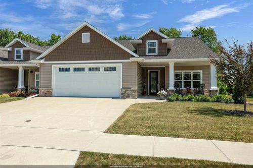 N9072 Southtowne Drive, HARRISON, WI, 54952 | Card Image