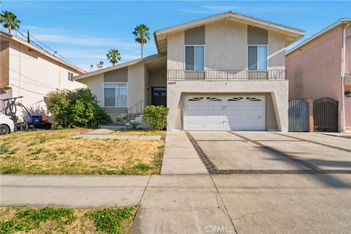 20232 Gifford St, Winnetka, CA, 91306-3211 | Card Image