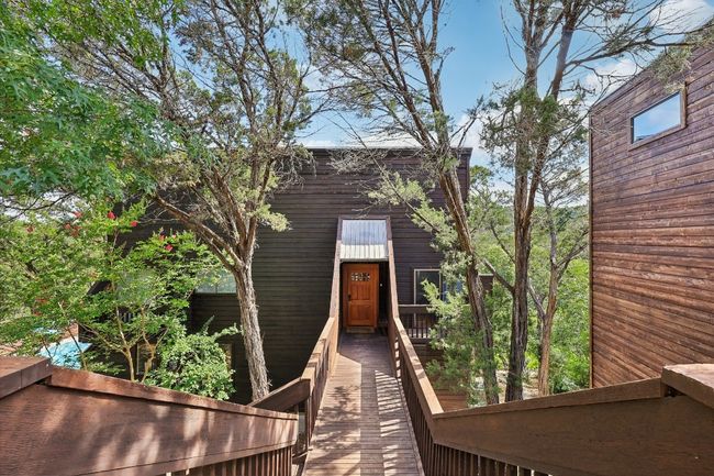 1002 Jousting Pl, House other with 3 bedrooms, 3 bathrooms and 4 parking in Austin TX | Image 16
