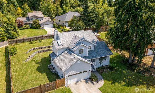 811 Shannon St, Steilacoom, WA, 98388-3612 | Card Image