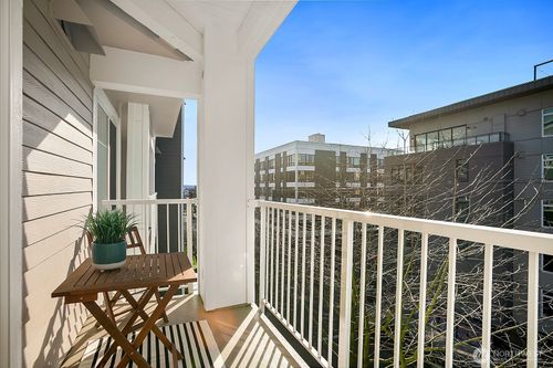 unit-428-1545 Nw 57th St, Seattle, WA, 98107-5644 | Card Image