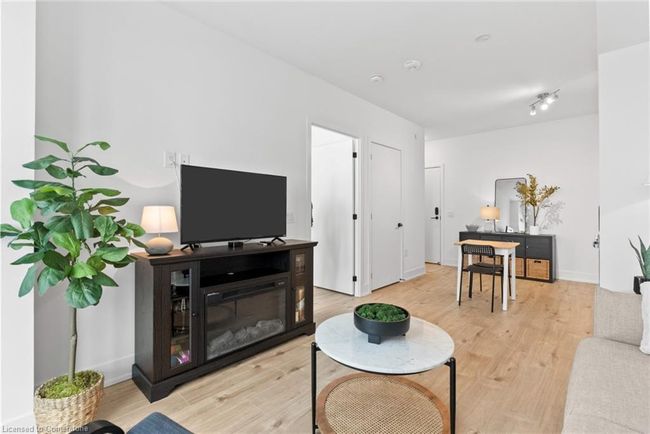 228 - 2450 Old Bronte Rd, House attached with 1 bedrooms, 1 bathrooms and 1 parking in Oakville ON | Image 12