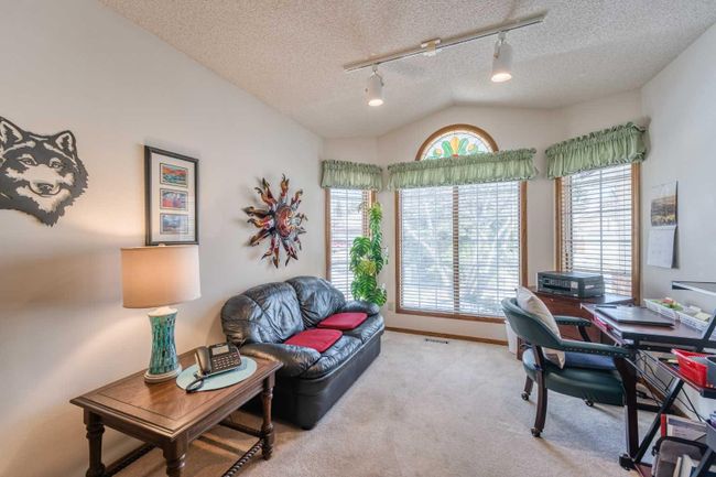 230 Hamptons Park Nw, Home with 2 bedrooms, 3 bathrooms and 2 parking in Calgary AB | Image 5