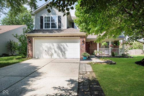 19204 Amber Way, Noblesville, IN, 46060-8348 | Card Image