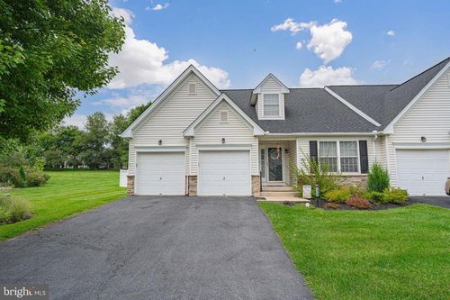 1325 Briarwood Lane, EASTON, PA, 18040 | Card Image