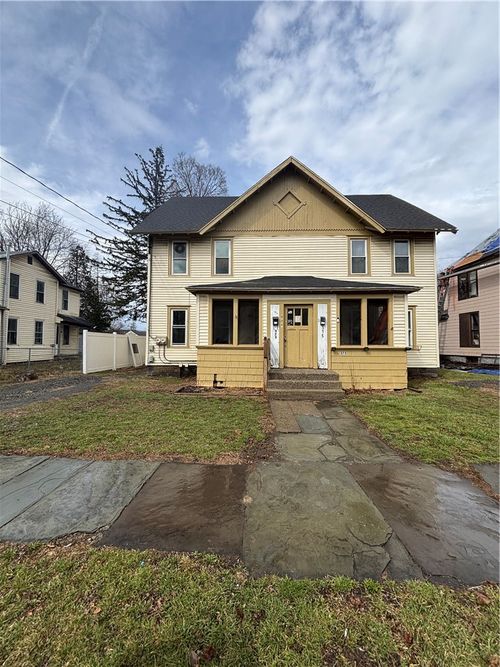 373-373-375 Diven Ave, Elmira, NY, 14901-1233 | Card Image