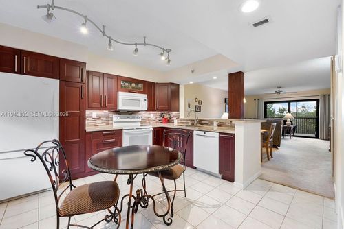 apt-406-2200 S Cypress Bend Dr, Pompano Beach, FL, 33069-4427 | Card Image