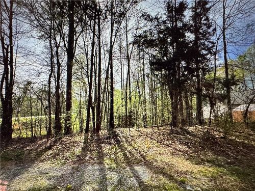 328 Conrad Cir, Thomasville, NC, 27360-0820 | Card Image