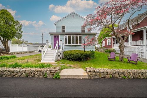 8 Blake Ct, Gloucester, MA, 01930 | Card Image