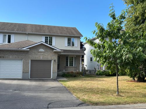 1077 Acadia Dr, Kingston, ON, K7M8V7 | Card Image