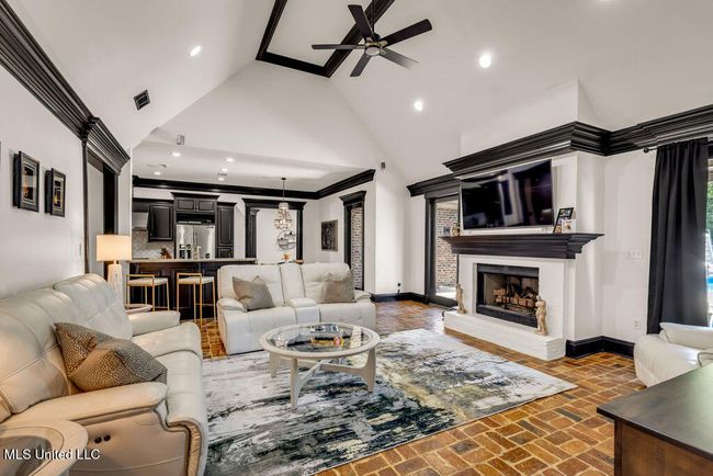 315GoosePointe-10 | Image 13