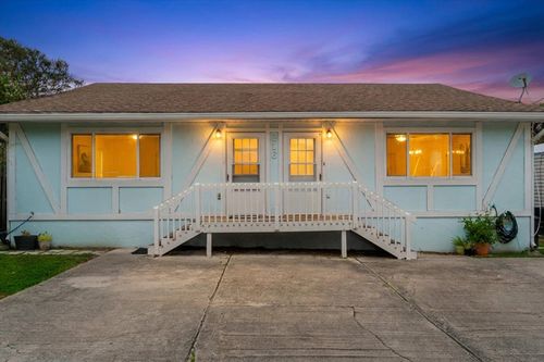 216 9th St, St Augustine, FL, 32080-6397 | Card Image