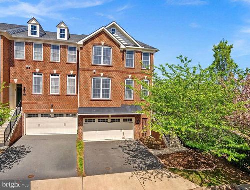 200 Croft Sq, PURCELLVILLE, VA, 20132-3571 | Card Image