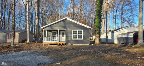 160 Lazy River Pl, Cloverdale, IN, 46120-8857 | Card Image