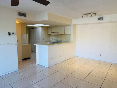 1026-9266 W Atlantic Blvd, Coral Springs, FL, 33071-5250 | Card Image