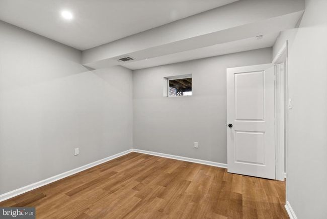 7517 Todd Pl, House other with 5 bedrooms, 3 bathrooms and null parking in MANASSAS VA | Image 39