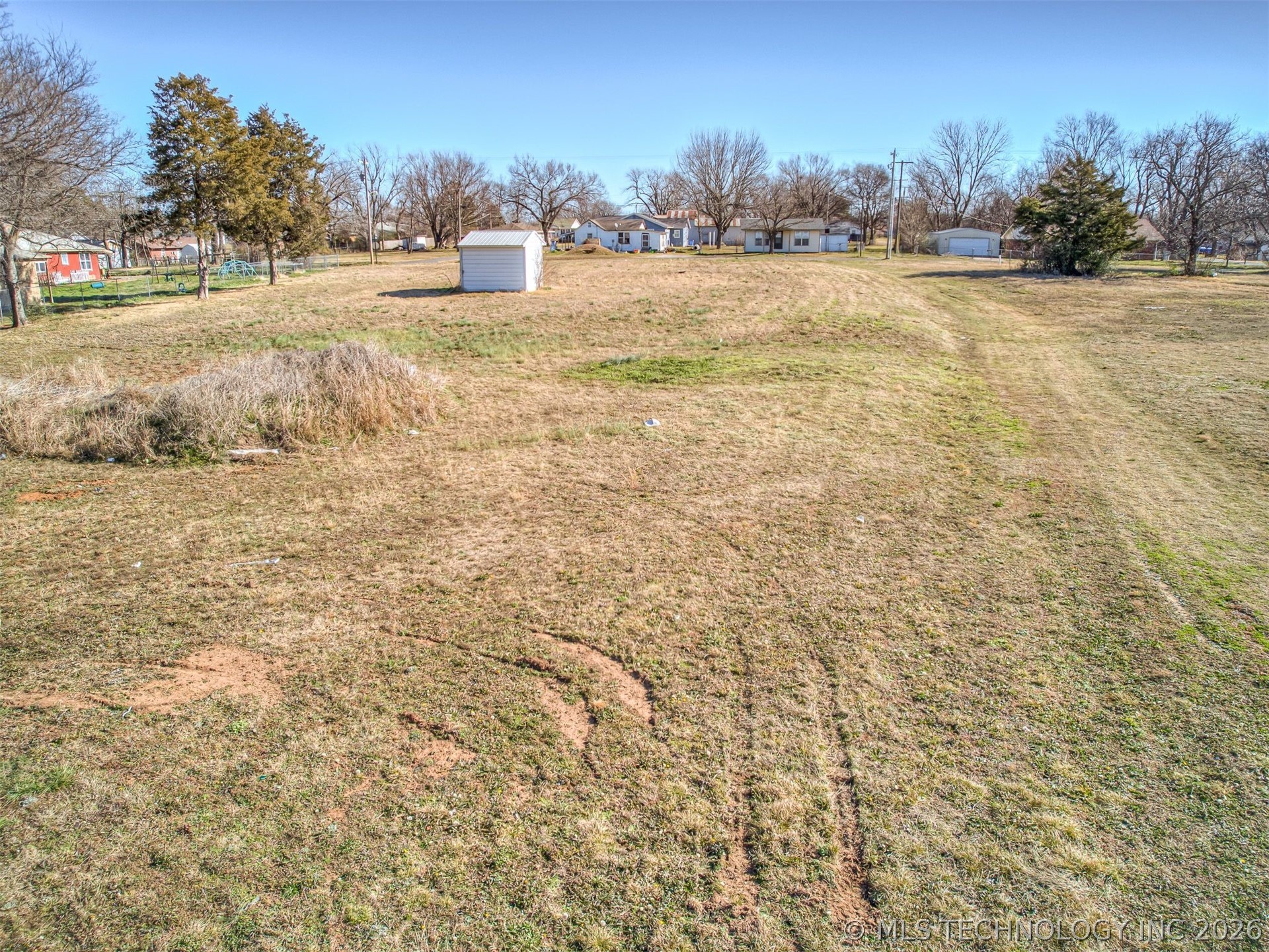 Land in Checotah 3