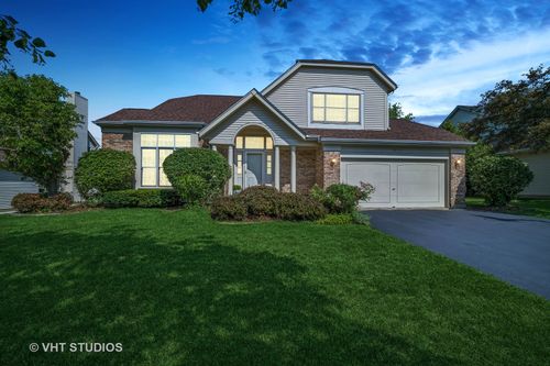 1139 Oxford Ln, Lake Zurich, IL, 60047-7104 | Card Image