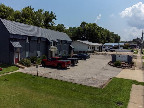 605 State St, Newburgh, IN, 47630-1299 | Card Image