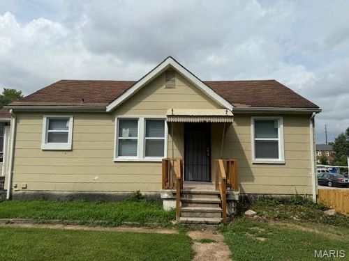 7019 Manette Dr, Saint Louis, MO, 63136-2513 | Card Image