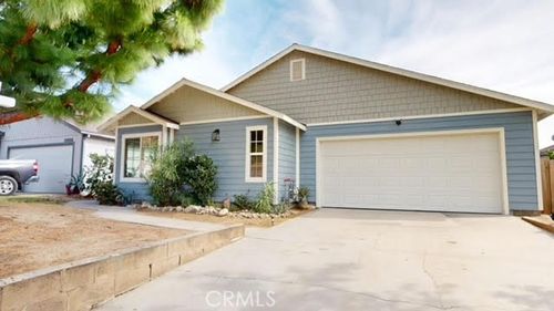 13960 Almetz St, Sylmar, CA, 91342-1673 | Card Image