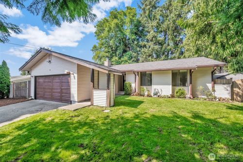 11622 Se 320th St, Auburn, WA, 98092-3624 | Card Image