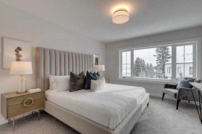 468 Discovery Place Sw, Home with 4 bedrooms, 3 bathrooms and 4 parking in Calgary AB | Image 20