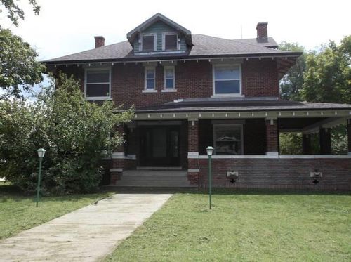 518 Division St, Downs, KS, 67437-1726 | Card Image