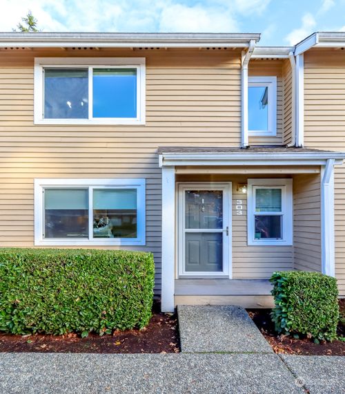 303-23906 12th Place S, Des Moines, WA, 98198 | Card Image