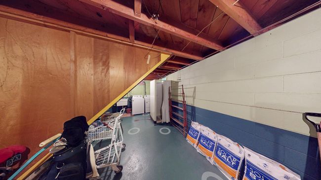 LL Storage | Image 21